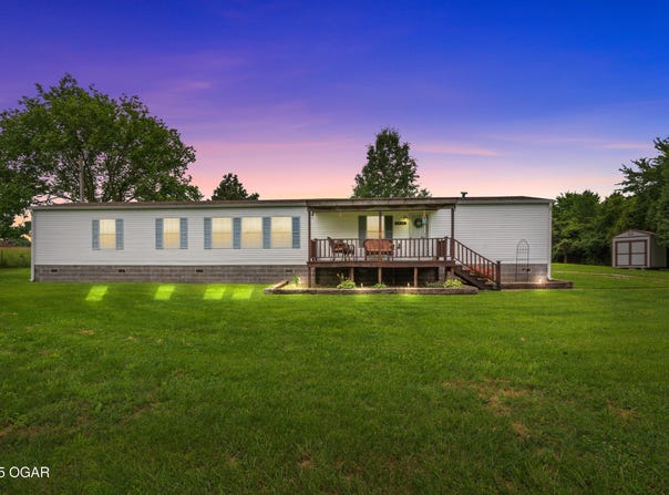 3555 Farm Road 1012, Pierce City, MO 65723
