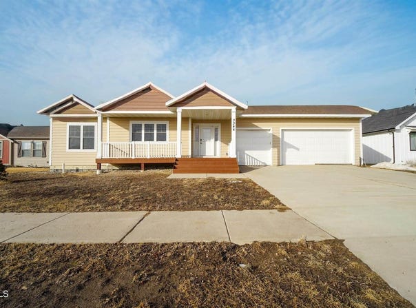 3344 32nd Street West, Williston, ND 58801