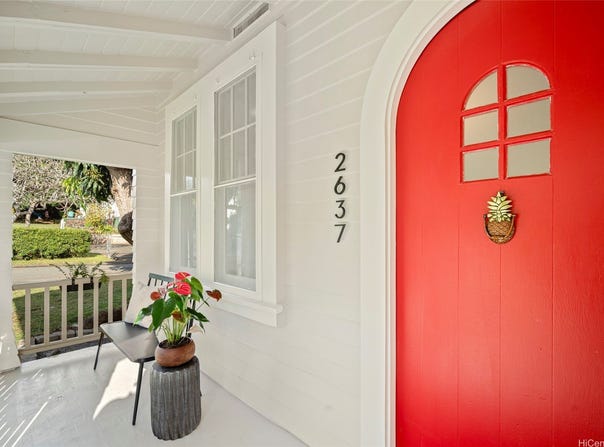 2637 Manoa Road, Honolulu, HI 96822