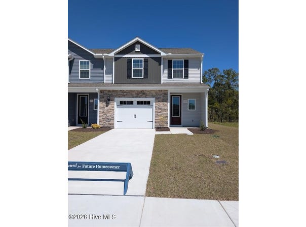 107 Commons View Drive, Hampstead, NC 28443