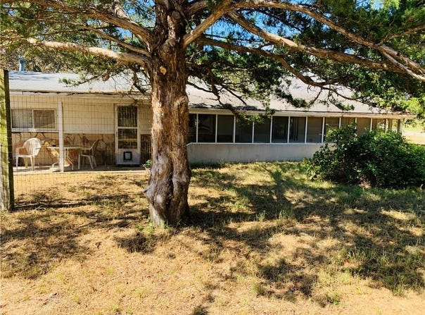 451 NE 151 Road, Osceola, MO 64776