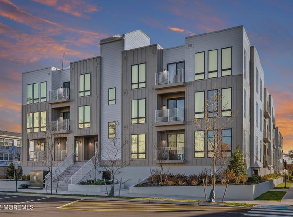 218 3rd Avenue, Asbury Park, NJ 07712