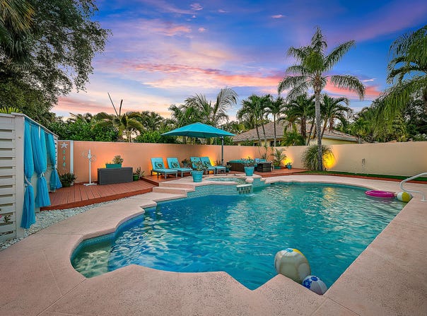 210 S Hampton Drive, Jupiter, FL 33458