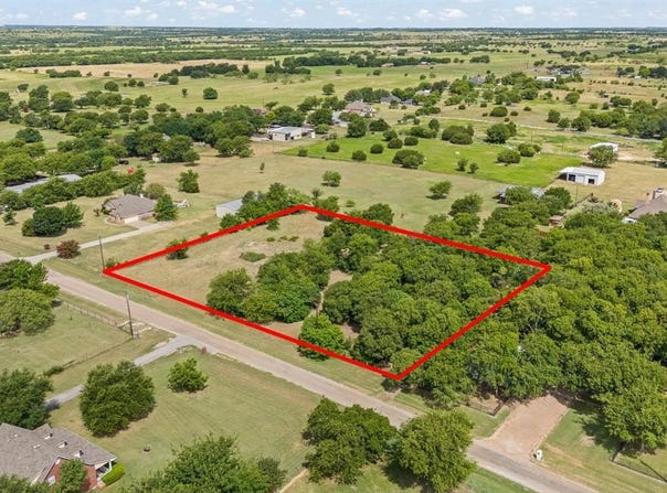 4420 Ascot Drive, Cleburne, TX 76033