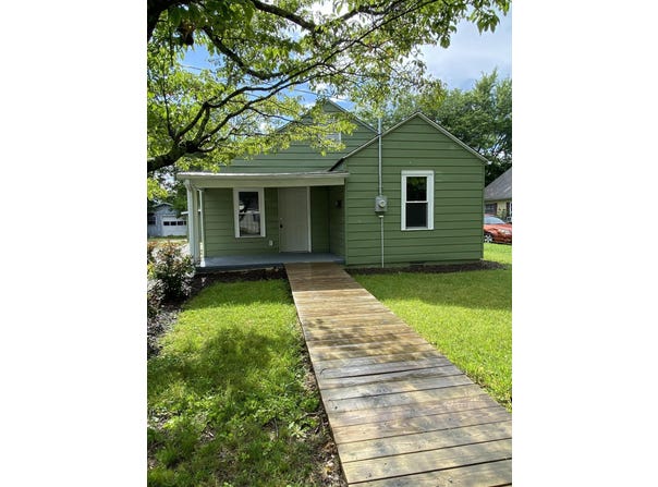 618 North College Street, Somerset, KY 42503