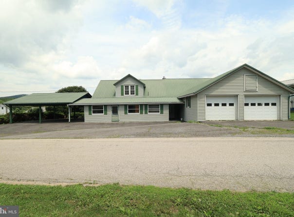 204 BOMBOY Road, HOWARD, PA 16841