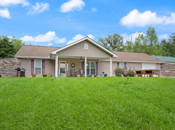 222 Hightop Road, Corbin, KY 40701