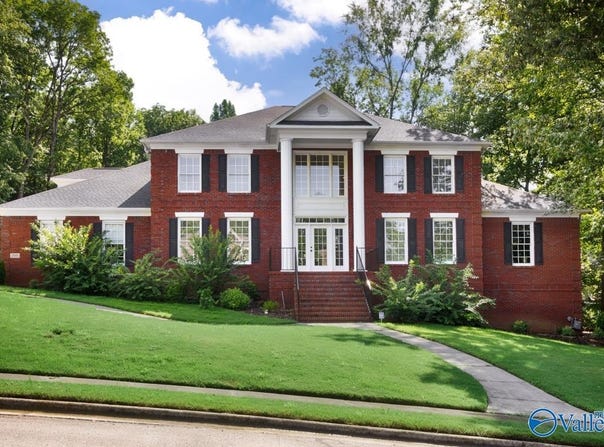 2898 Hampton Cove Way SE, Owens Cross Roads, AL 35763