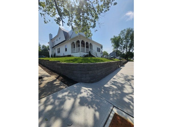 46 Frankfort, Fitchburg, MA 01420