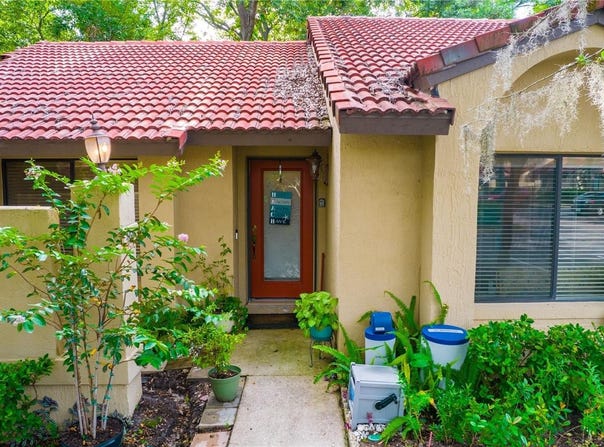 466 CLUB DRIVE, WINTER SPRINGS, FL 32708