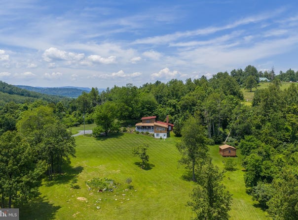 4611 REMOUNT ROAD, FRONT ROYAL, VA 22630