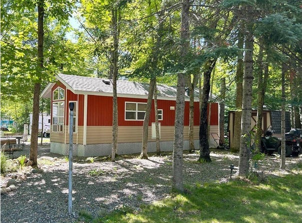 L3-4 B6 London Town, Aitkin, MN 56431
