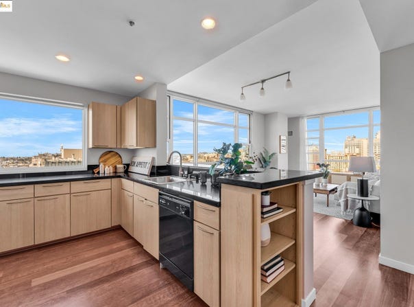 1 Lakeside Dr, Oakland, CA 94612