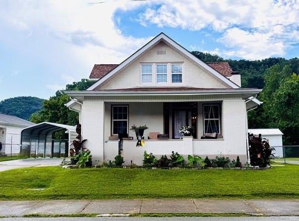 526 Main Street, Paintsville, KY 41240