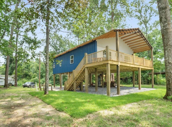 9083 Old River Road, Petal, MS 39465