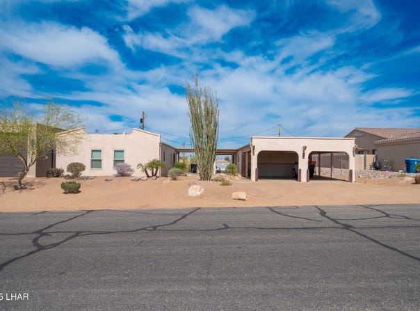 671 Delta Dr, Lake Havasu City, AZ 86406