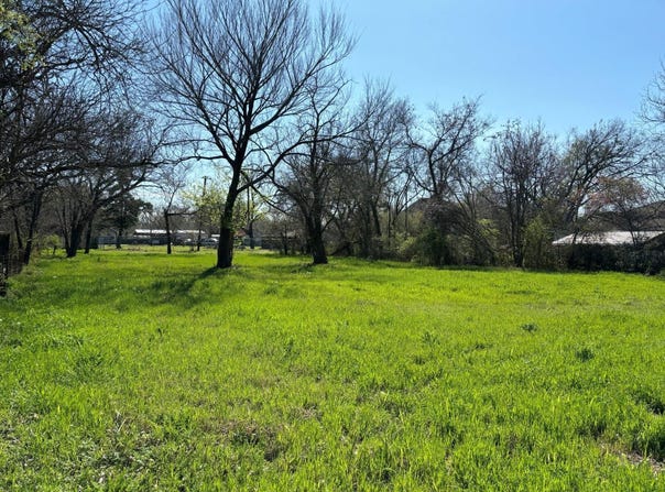 740 E Waco Avenue, Cooper, TX 75432