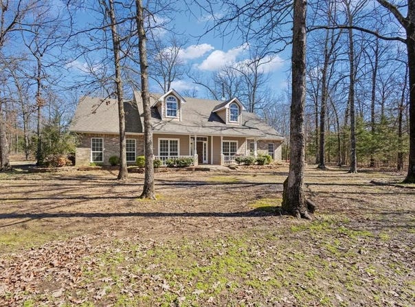 126 Hidden Lake Drive, Powderly, TX 75473