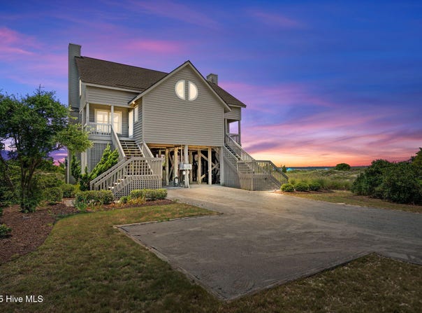 2139 Ocean Boulevard, Topsail Beach, NC 28445