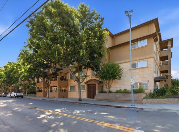 88 N Jackson AVE 403, SAN JOSE, CA 95116