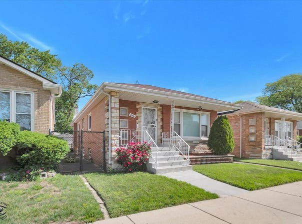 2344 E 83rd Street, Chicago, IL 60617