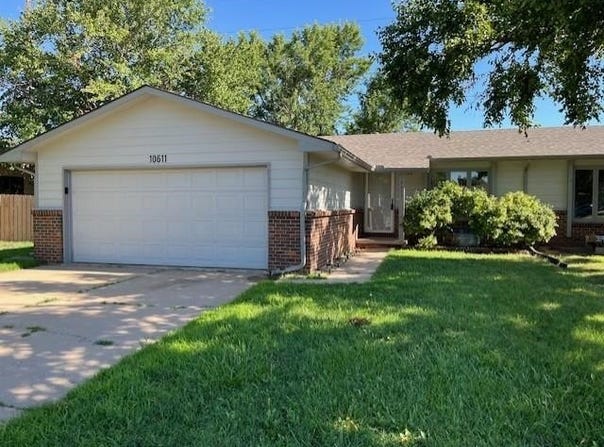 10611 W Nantucket, Wichita, KS 67212