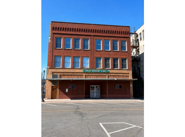14 3rd Street NW, Faribault, MN 55021