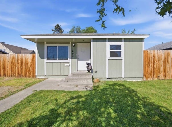 1605 Perkins Ave, Richland, WA 99354