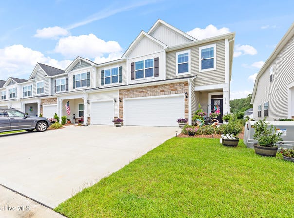 8838 Radcliff Drive NW, Calabash, NC 28467