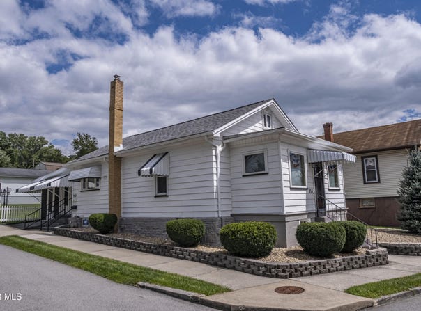 958 27th Street, Altoona, PA 16601