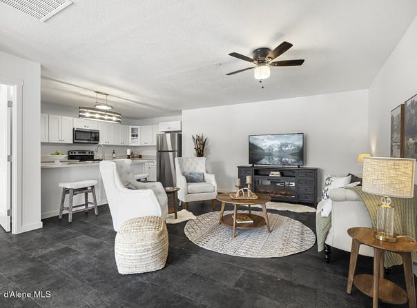 140 Railroad Ave, Kellogg, ID 83837