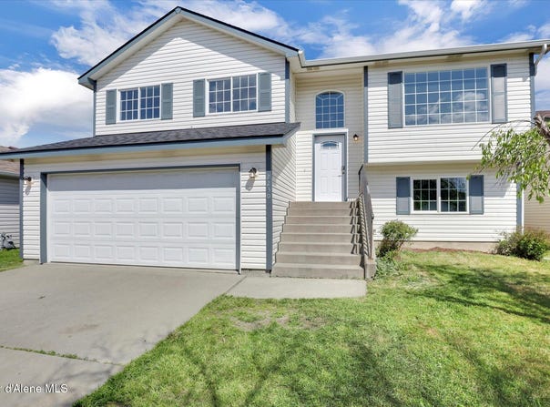 2230 N METHOW CT, Post Falls, ID 83854