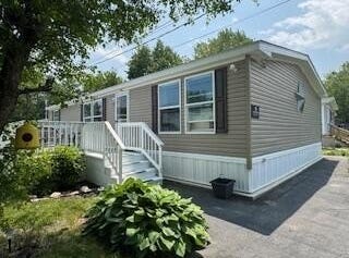 15 Pond Drive, Brunswick, ME 04011