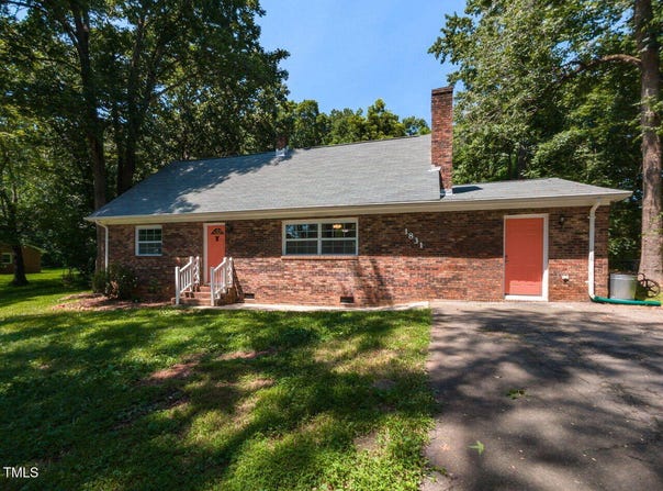 1831 Washington Drive, Hillsborough, NC 27278