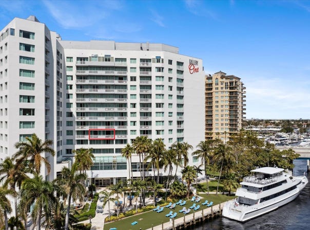 2670 E Sunrise Boulevard, Fort Lauderdale, FL 33304
