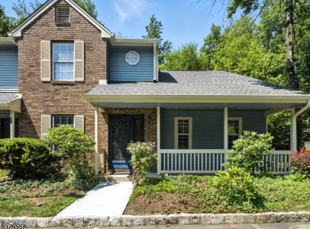 206 Ash Ct, South Brunswick Twp., NJ 08852-2132