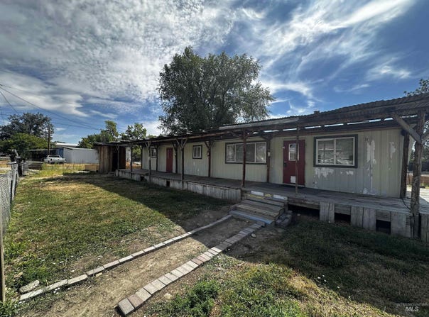 201 E Starcher, Parma, ID 83660
