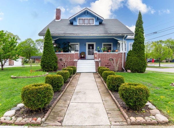 323 Northbound Gratiot Avenue, Mount Clemens, MI 48043