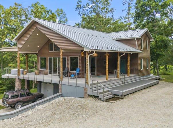 881 Booth Ridge Road, Rogers, KY 41365