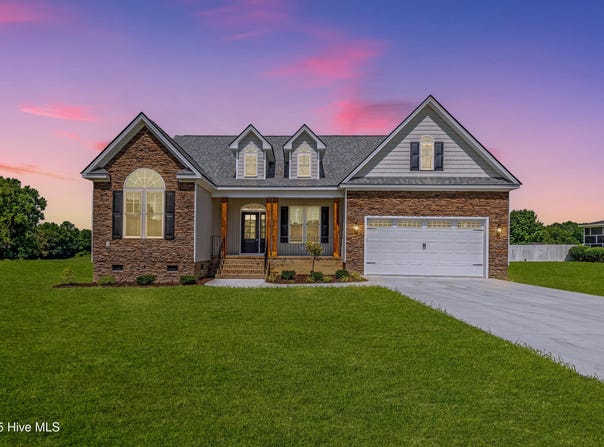 5312 Little Farm Road, Elm City, NC 27822