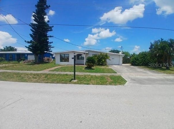 839 CONREID DRIVE NE, PORT CHARLOTTE, FL 33952