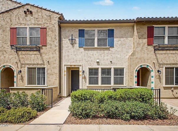 2631 S SULLEY Drive, Gilbert, AZ 85295