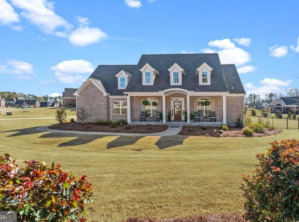 1118 Coralbell, Statham, GA 30666