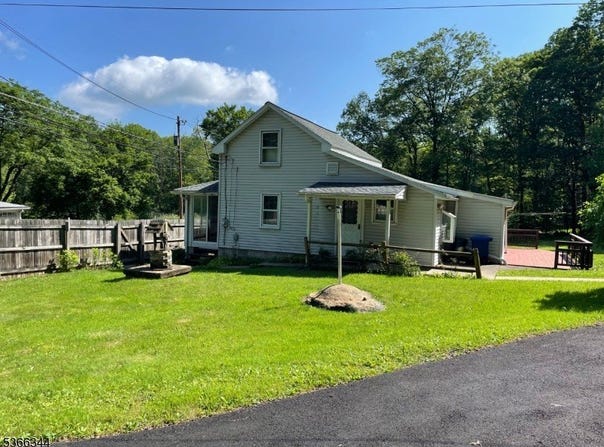 196 Rockport Rd, Mansfield Twp., NJ 07865-4133