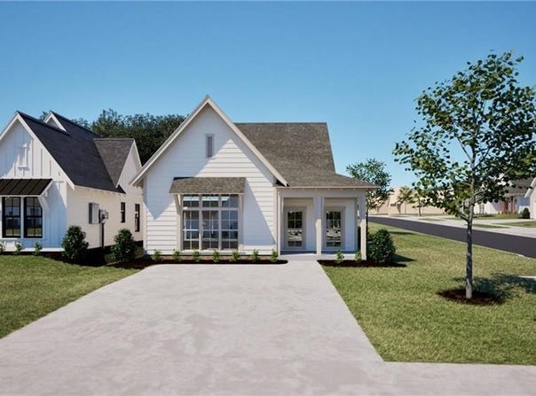 834 HUNTERS WAY, OPELIKA, AL 36801