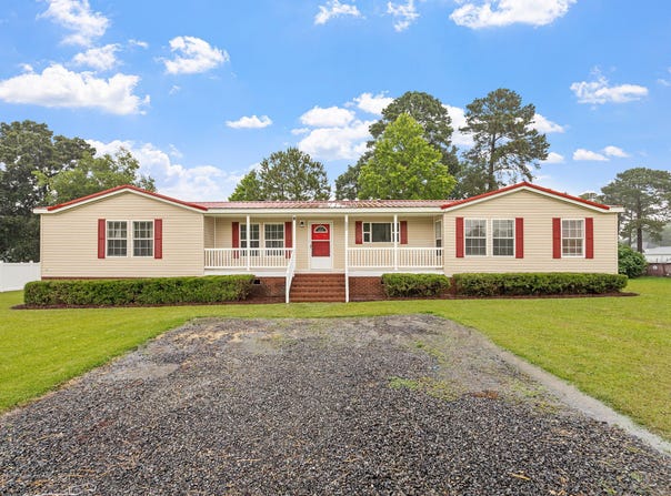 602 Autumn Winds Drive, Goldsboro, NC 27530