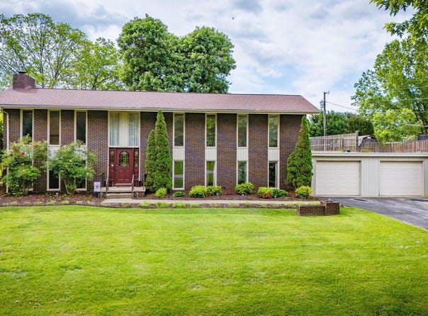 206 Windmere Place, Kingsport, TN 37663