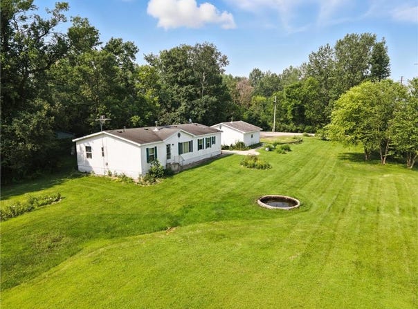 10998 Cardinal Avenue, Helen Twp, MN 55336