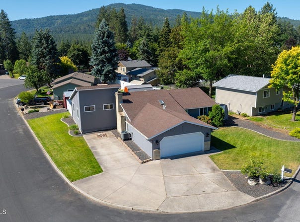 1626 E PLAZA DR, Post Falls, ID 83854