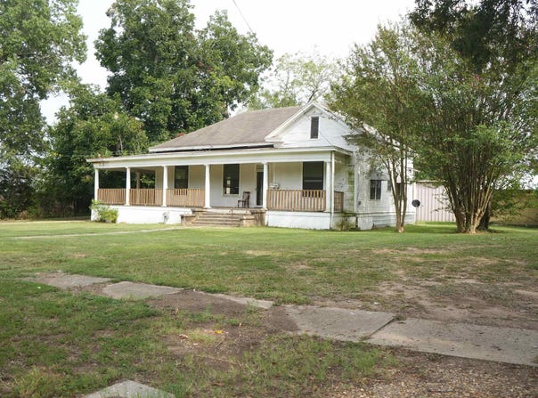 338 W 2Nd St, Prescott, AR 71857